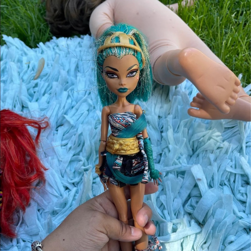 Monster high school